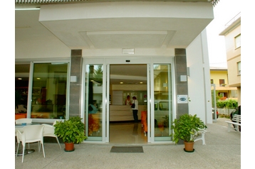 Italie Hotel Lignano Sabbiadoro, Extérieur